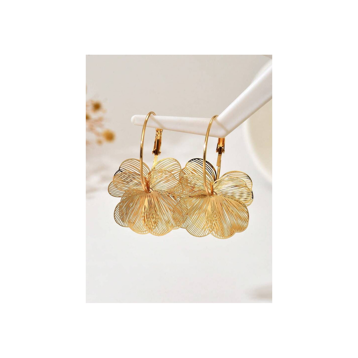 BOUCLES D'OREILLE PÉTALES M BY LAU