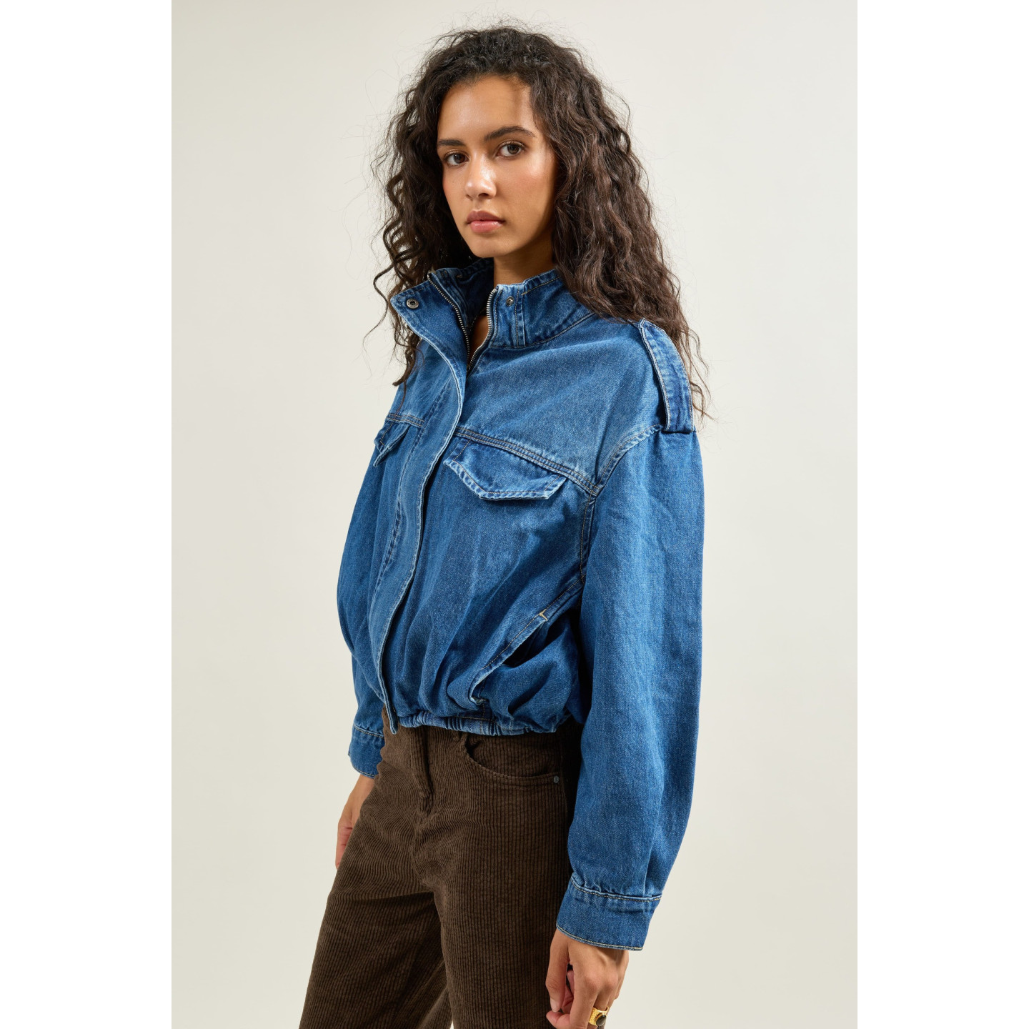 Veste en jean femme courte en denim stretch | M by Lau