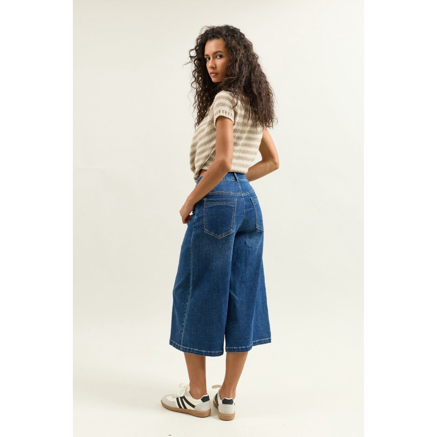 Jean femme cropped large brut délavé ROMY | M by Lau  URL simplifiée